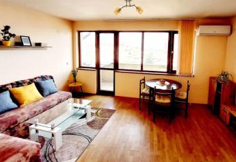 Cozy apartment with top view, Wi-Fi & parking has Balcony rooms