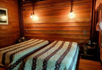 Refugio reflejos de alerce has Balcony rooms