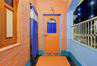 OYO A.R. Lodge allows 18 year olds to book a room