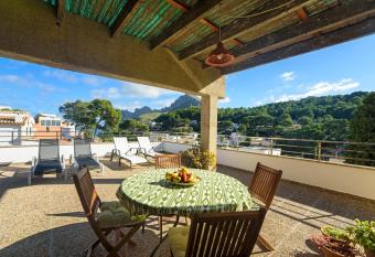 Temporal 23 has Balcony rooms