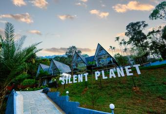 Silent Planet Resort has Balcony rooms