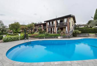 Residence La Piopa has Balcony rooms