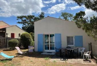 S  jour nature et plage has Balcony rooms