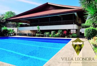 Spacious Spanish-Style Resort in Pansol Laguna has Balcony rooms