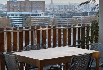 SKY - ASNIERES has Balcony rooms