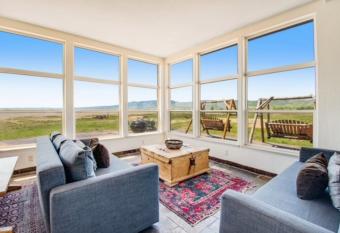 Serene Seaside In St. Charles Beachfront Farmhouse has Balcony rooms