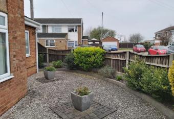 Luxurious and beautiful home for long stay has Balcony rooms