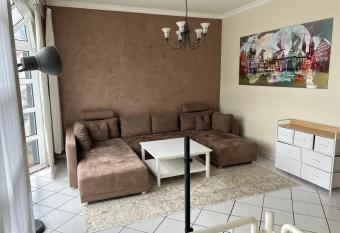 Ferienhaus mit Privatparkplatz, Terrasse und Kamin has Balcony rooms