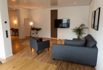 HUGOS Design Apartment has Balcony rooms