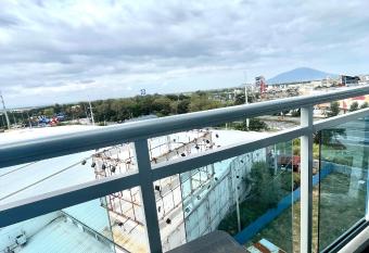 (null) has Balcony rooms