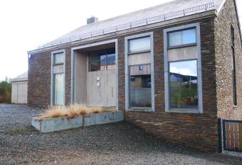 Villa Livingstone has Balcony rooms