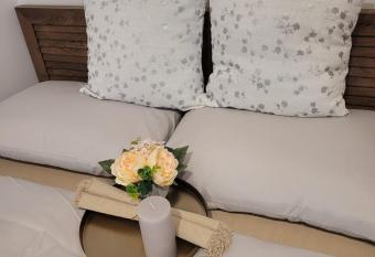 Apartament Velana has Balcony rooms