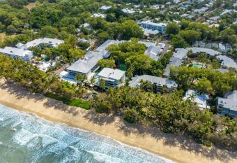 Belle Escapes Drift Beachfront Resort Pool View Suite 4106 has Balcony rooms