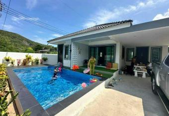 Tai Chon Pool Villa                                             has Balcony rooms