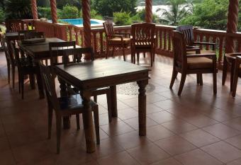 Sea Side Villa has Smoking/Balcony rooms