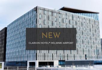 Clarion Hotel Helsinki Airport allows 18 year olds to book a room