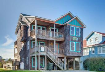 Hair of the Dog - Nags Head - Pet Friendly has Balcony rooms