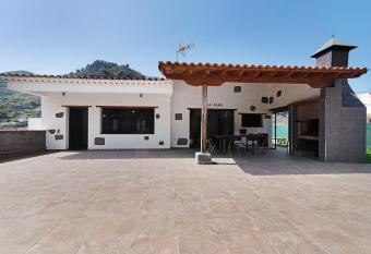 Villa Alma has Smoking/Balcony rooms