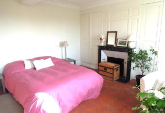 Clos Flor  sine B&B has Balcony rooms