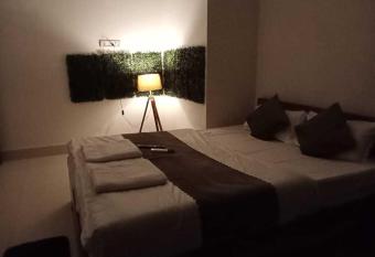 OYO V2 allows 18 year olds to book a room