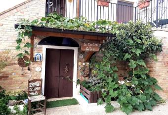 B&B La Casa in Campagna has Smoking/Balcony rooms