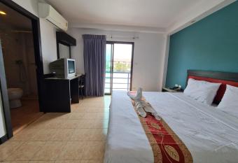 Desa Phuket has Balcony rooms