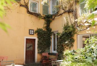 Casa Champgil has Balcony rooms