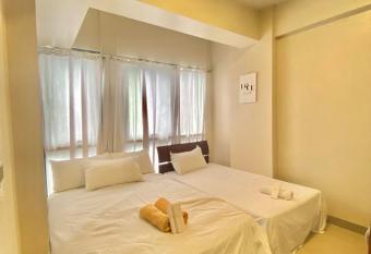 The Mactan NEWTOWN has Balcony rooms