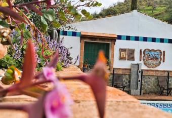 Finca LOS BURROS has Balcony rooms