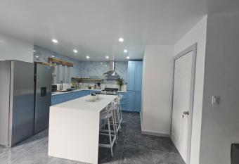 Casa Margarita has Balcony rooms