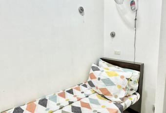 (null) has Balcony rooms