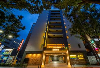 Super Hotel Shinyokohama has Smoking rooms