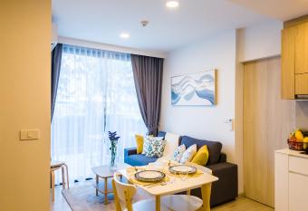                           Laguna Skypark                     has Balcony rooms