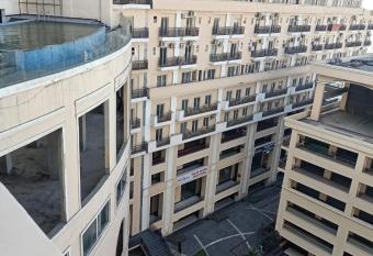 CLASSY CASTLE I STUDIO ROOMS I ZIRAKPUR I COUPLE FRIENDLy has Balcony rooms