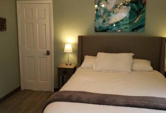 Halibut House Unit 4 allows 18 year olds to book a room