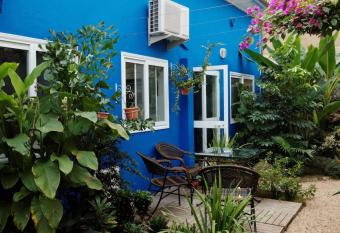 Propriete de 2 chambres avec terrasse et wifi a Cotonou has Smoking rooms