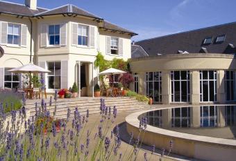 The Vineyard Hotel & Spa has Balcony rooms