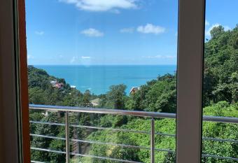 Orange Villa Kvariati has Balcony rooms