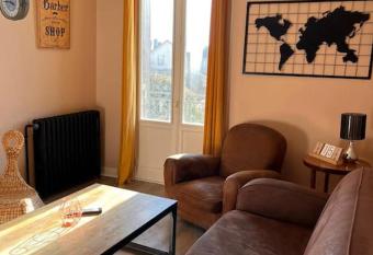 Le cozy des tuili  res, 2 ch has Balcony rooms