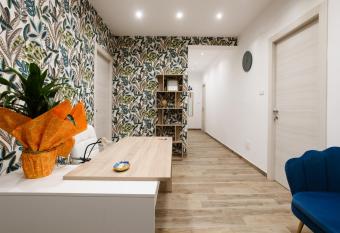 Sicily House Luxury has Balcony rooms