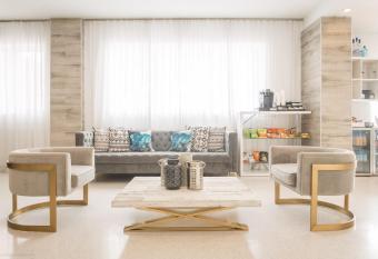 Hotel Belleza allows 18 year olds to book a room