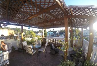 Mariana s Petit Hotel has Balcony rooms