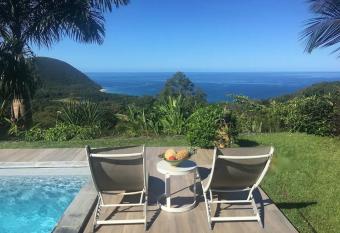 La Source has Balcony rooms