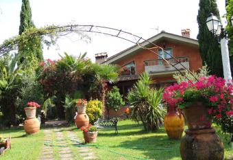 Il Cipresso del Gallo has Balcony rooms