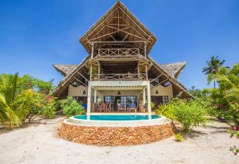 Milele Villas has Balcony rooms