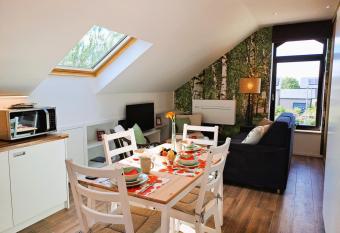 Studio neuf avec jardin has Balcony rooms
