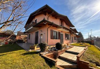 Villanova s Holiday Home by Alterego has Balcony rooms