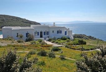 Villa Areti has Balcony rooms