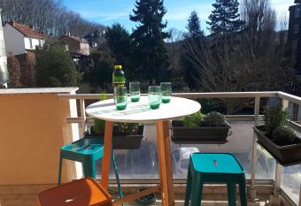 Appartement 3 chambres 5 couchages has Balcony rooms