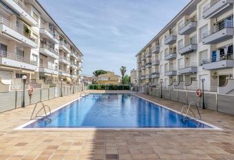 Omega Estartit has Balcony rooms